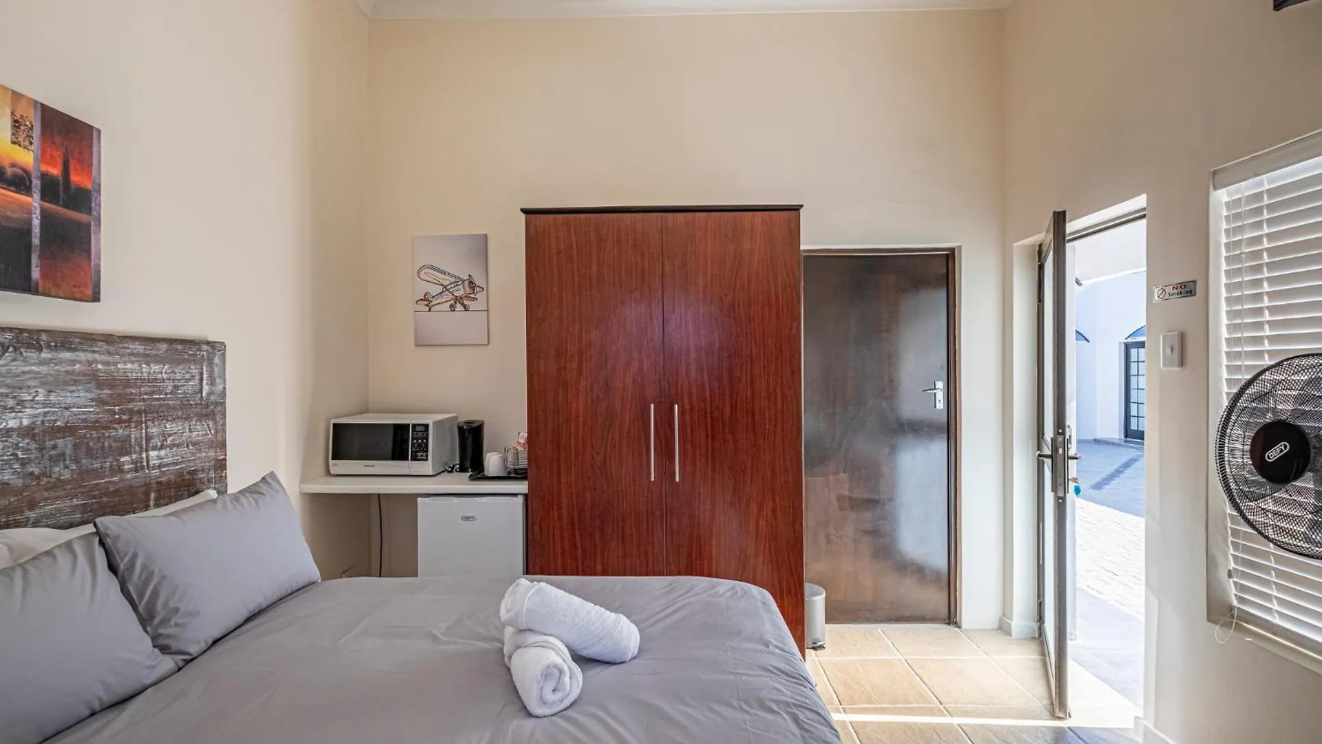 Villa Jetsetters Port Elizabeth Lodge