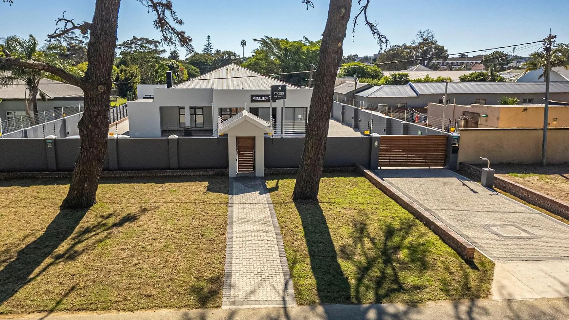 Villa Jetsetters Port Elizabeth Lodge